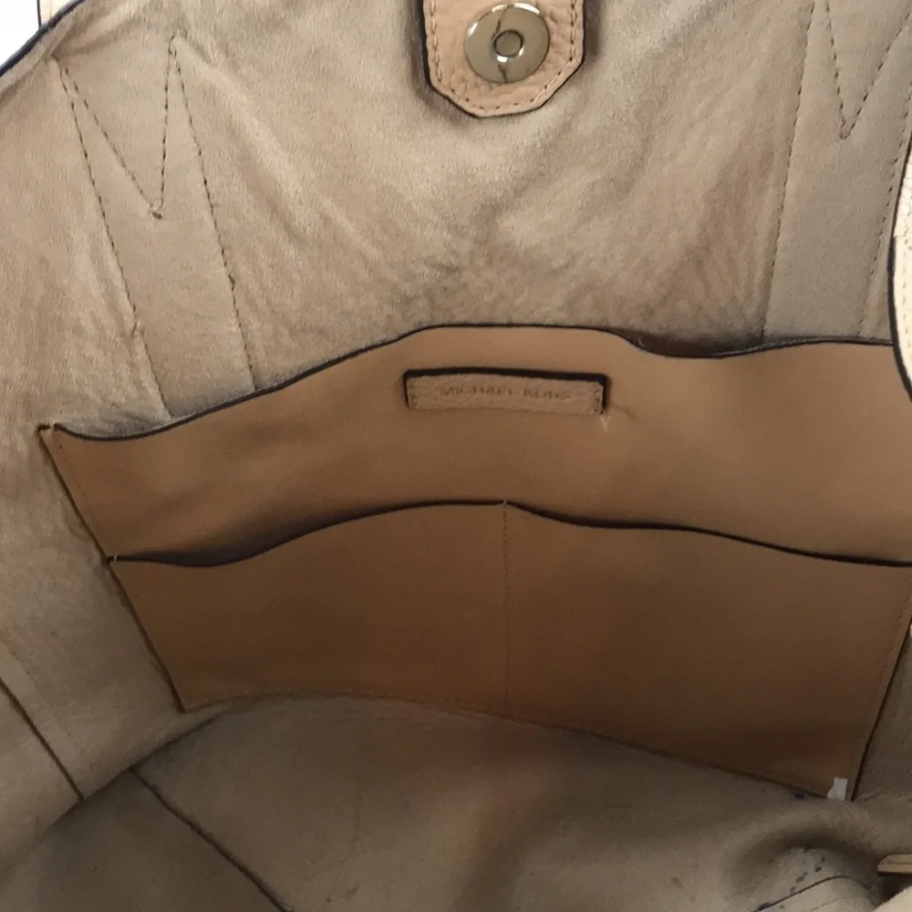 Michael Kors Junie Leather Tote